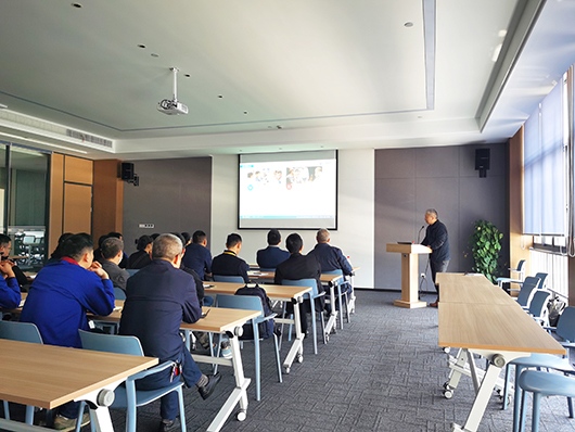 weco06.jpg weco06.jpg