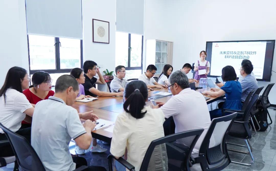 new-wlyt2.jpg new-wlyt2.jpg